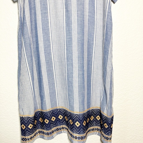Anthro🔥SALE🔥 THML blue/white stripe dress with embroidered detail M - Picture 6 of 12